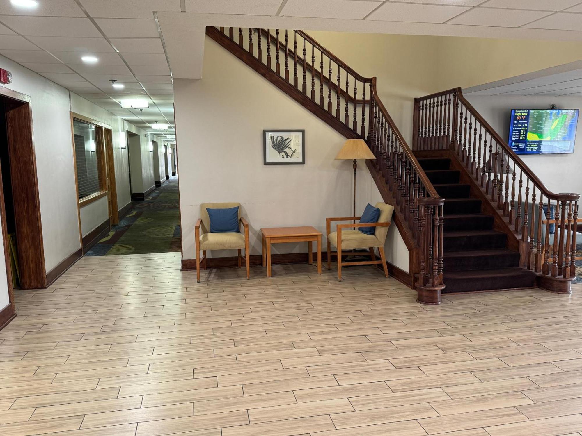 Baymont By Wyndham Mishawaka South Bend Area Hotel Kültér fotó