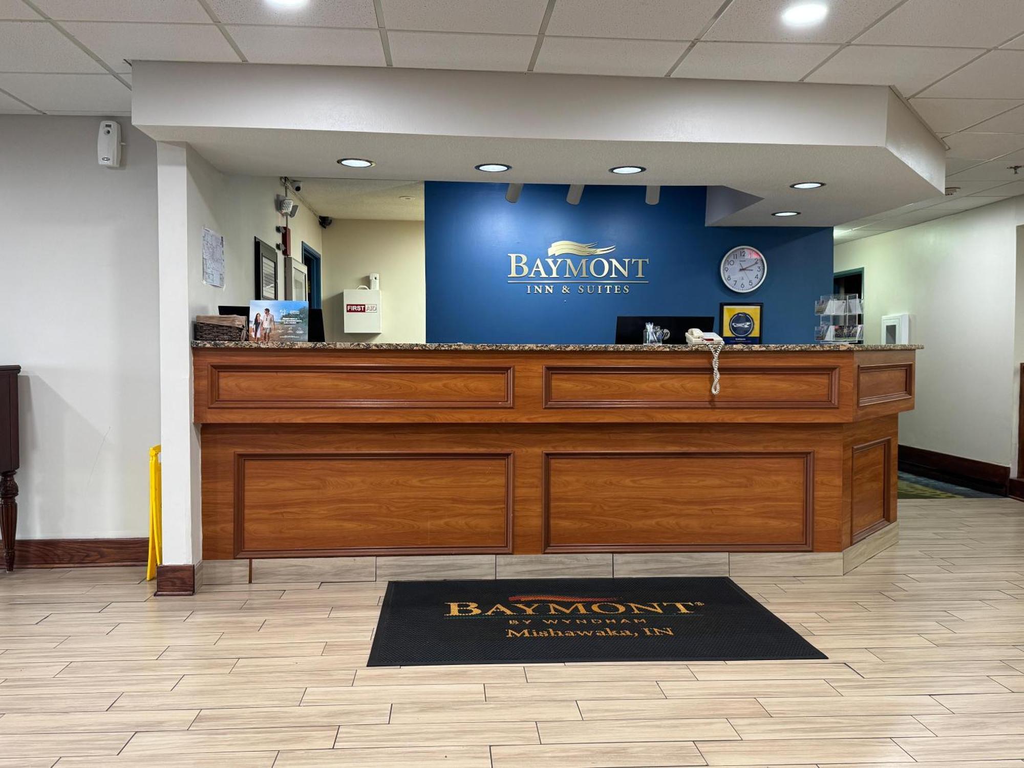 Baymont By Wyndham Mishawaka South Bend Area Hotel Kültér fotó