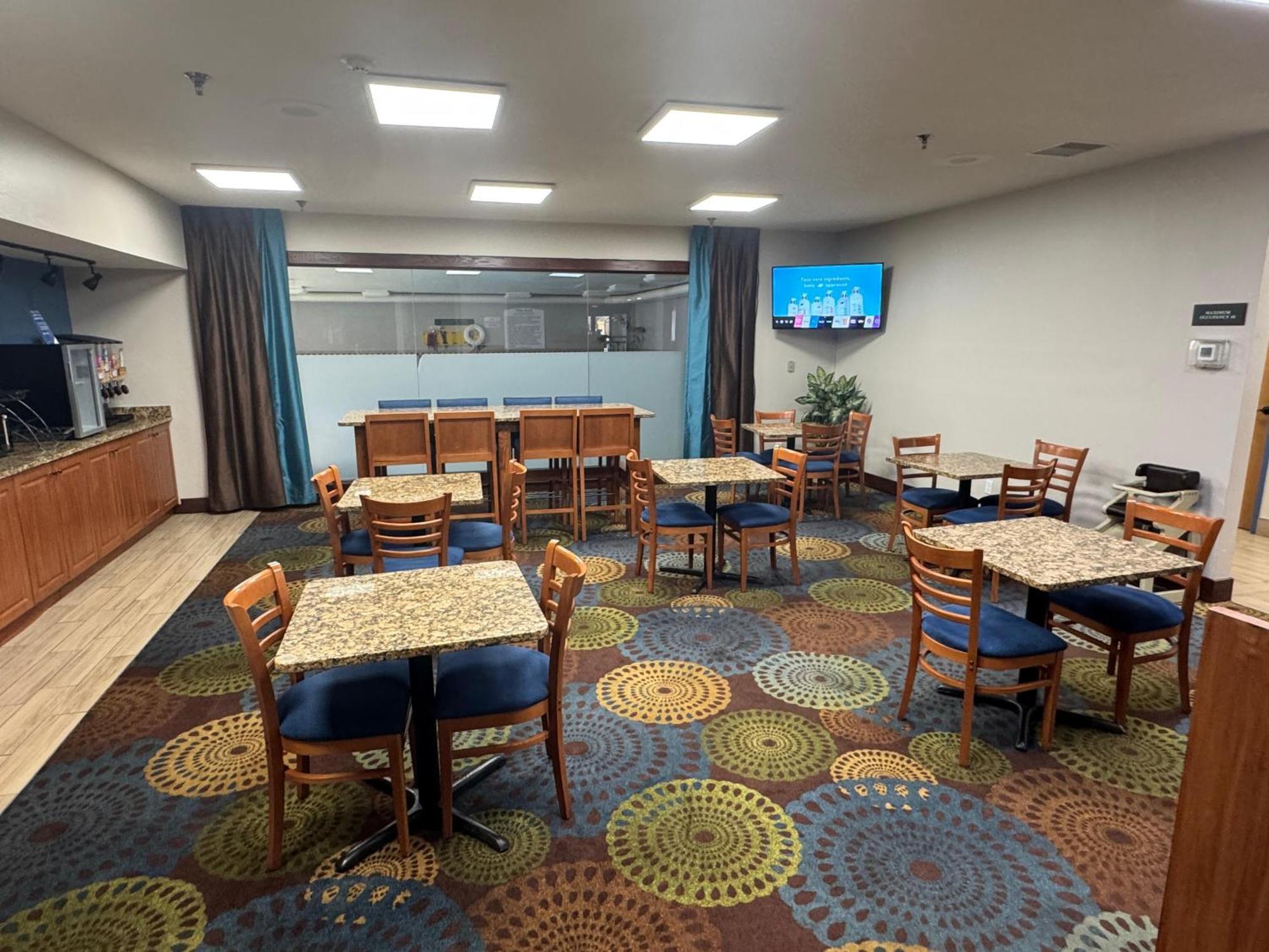 Baymont By Wyndham Mishawaka South Bend Area Hotel Kültér fotó