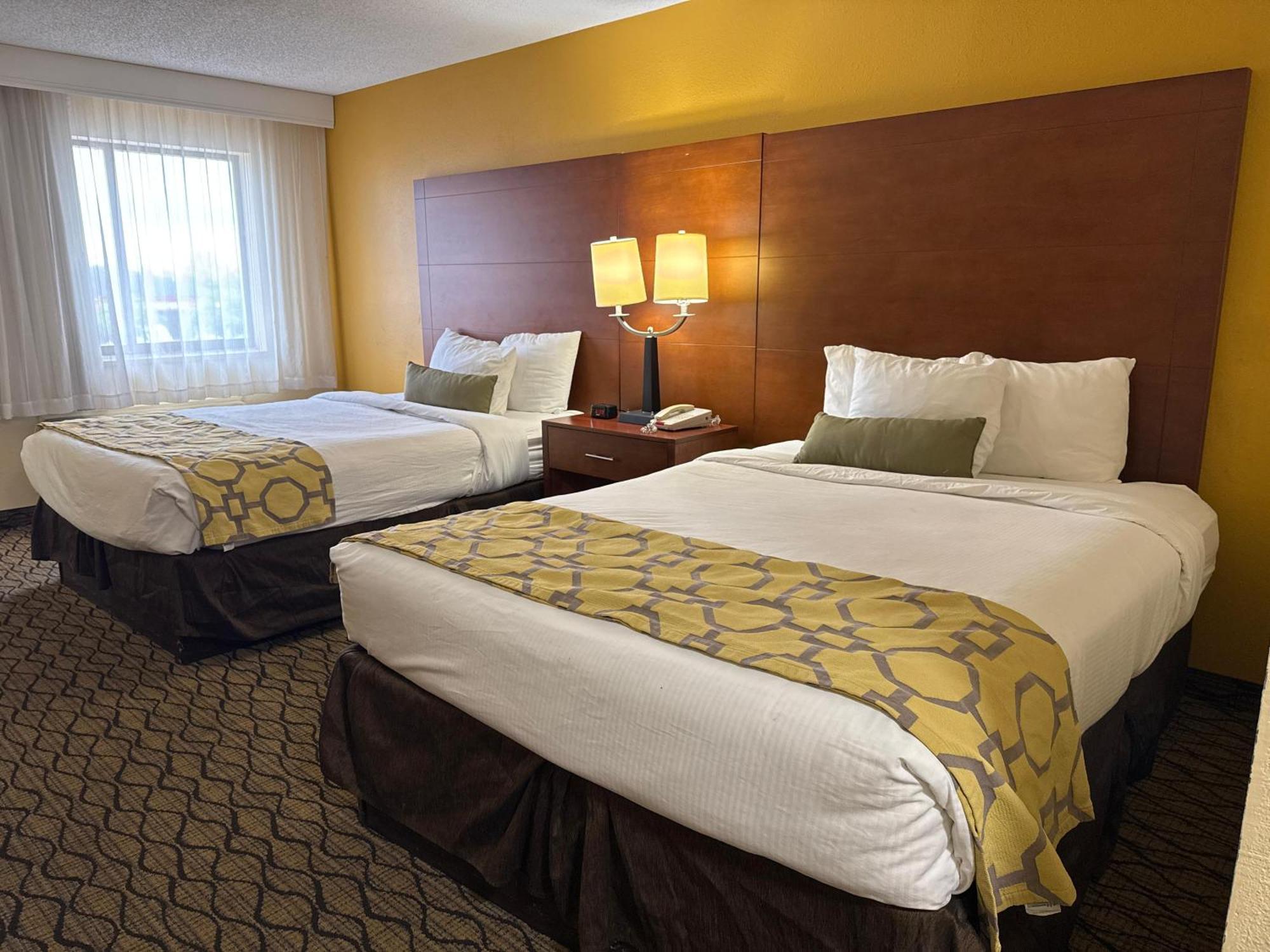 Baymont By Wyndham Mishawaka South Bend Area Hotel Kültér fotó
