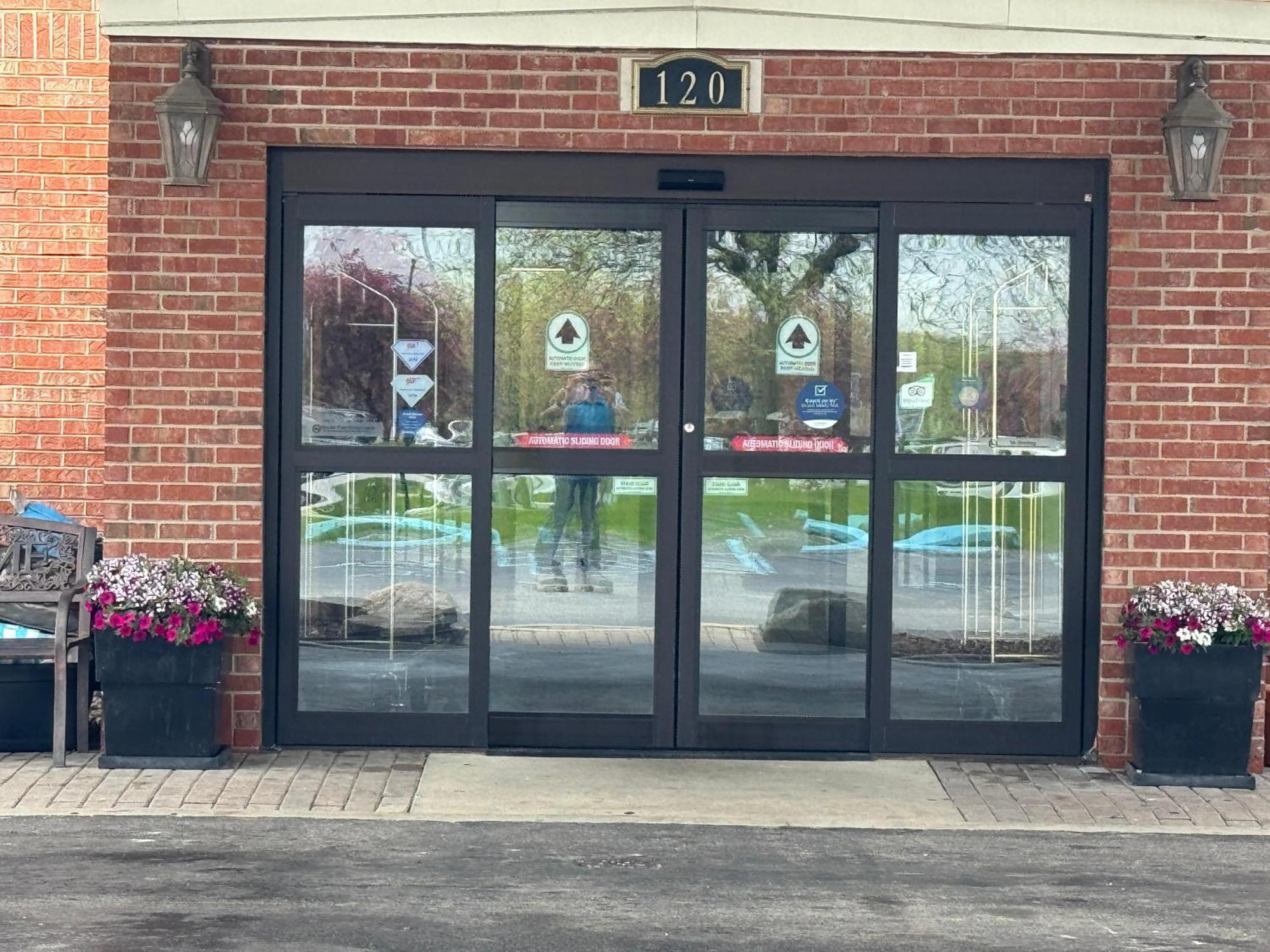 Baymont By Wyndham Mishawaka South Bend Area Hotel Kültér fotó